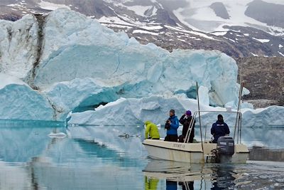 Sortie en bateau dans le fjord Sermilik - Groenland