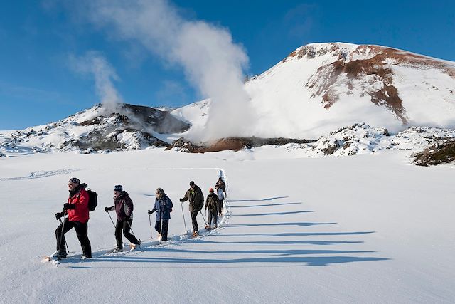 Voyage Randonnée en raquettes entre feu et glace