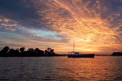 L'Anakena dans le Golfe du Morbihan - France