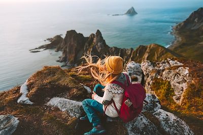 Femme dans les Lofoten - Norvège 