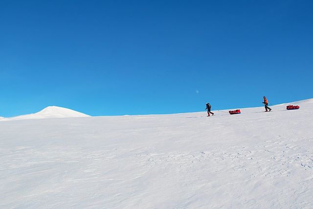 Voyage Raid à ski et pulka aux portes du pôle Nord